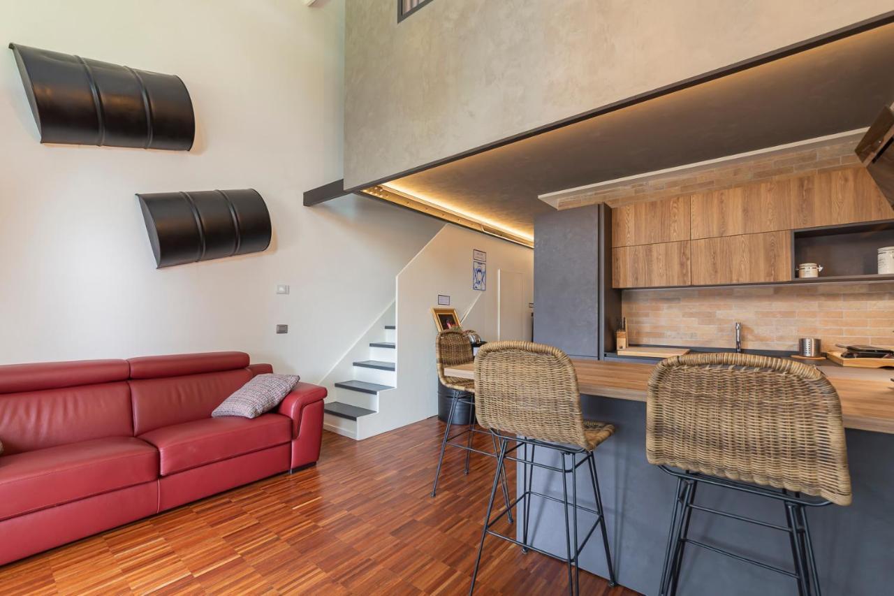밀라노 Luxury Loft Adriano 51 아파트 외부 사진